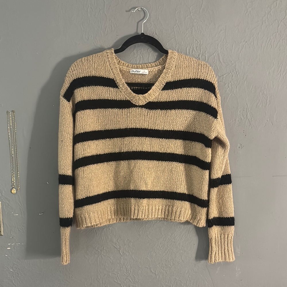 Lulu's Black and Tan V-Neck Sweater Classic Stripes